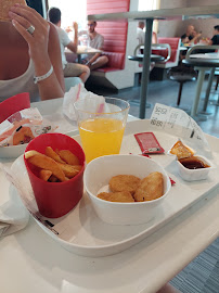 Aliment-réconfort du Restaurant de hamburgers McDonald's Parc des expositions à Bordeaux - n°11