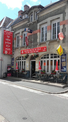 Point Ici Carte Grise Bruyères-et-Montbérault (Bar de L'Hôtel de Ville) à Bruyères-et-Montbérault