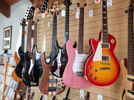 Pawn Shop «SILVER LINING JEWELRY AND LOAN GRESHAM», reviews and photos, 300 SE 181st Ave, Portland, OR 97233, USA