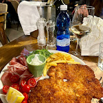 Photo n°1 de l'avis de Dimitri. fait le 09/09/2023 à 20:47 sur le  C'era Una Volta Ristò - Ristorante Varese loc. Sant'Ambrogio à Varese