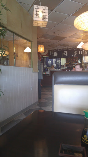 Shopping Mall «Plymouth Square Shopping Center», reviews and photos, 200 Ridge Pike, Conshohocken, PA 19428, USA