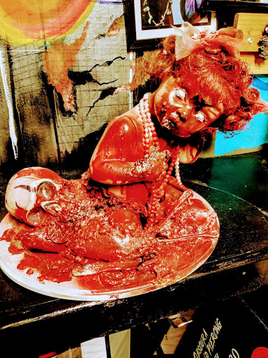 Explore japanese geisha tattoo ideas, creative tattoo ideas in Muncie, available at Obscura Tattoo shop and Oddity Collective