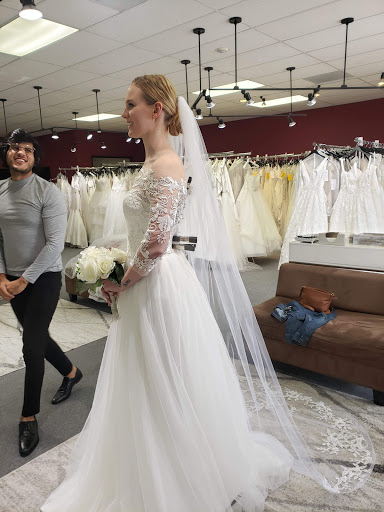 Bridal Shop «GARNET + grace Bridal Boutique», reviews and photos, 15334 Whittier Blvd #10, Whittier, CA 90603, USA