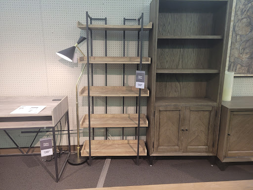 Furniture Store «Value City Furniture», reviews and photos, 2720 N Mall Dr, Virginia Beach, VA 23452, USA