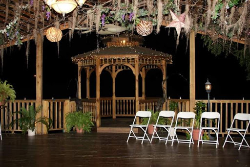 Wedding Venue «Cheers Chalet», reviews and photos, 1211 Coonpath Rd NW, Lancaster, OH 43130, USA