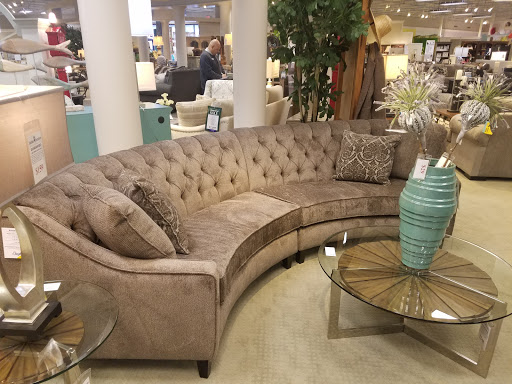 Furniture Store «Fashion Furniture», reviews and photos, 255 W El Paso Ave, Fresno, CA 93711, USA