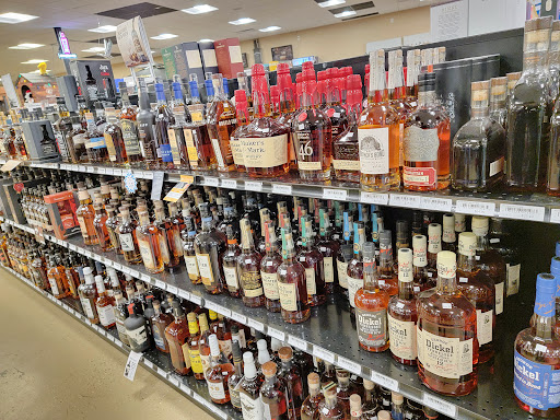 Liquor Store «Batesville Liquor Store Inc», reviews and photos, Batesville Shopping Village, Batesville, IN 47006, USA