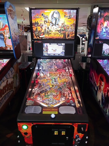 Shopping Mall «Great Valley Shopping Center», reviews and photos, 81 Lancaster Ave, Malvern, PA 19355, USA