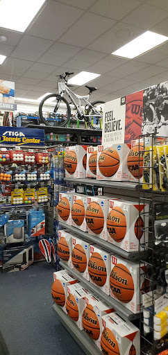 Sporting Goods Store «Big 5 Sporting Goods», reviews and photos, 1401 E 120th Ave, Thornton, CO 80233, USA