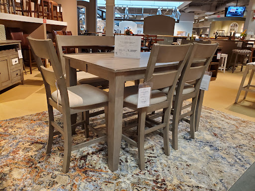 Furniture Store «HOM Furniture», reviews and photos, 4150 Berkshire Ln N, Plymouth, MN 55446, USA