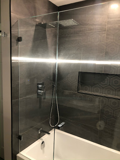 Vancouver Bathroom Renovation Inc, 124 3rd St W #510, North Vancouver, BC V7M 1E8