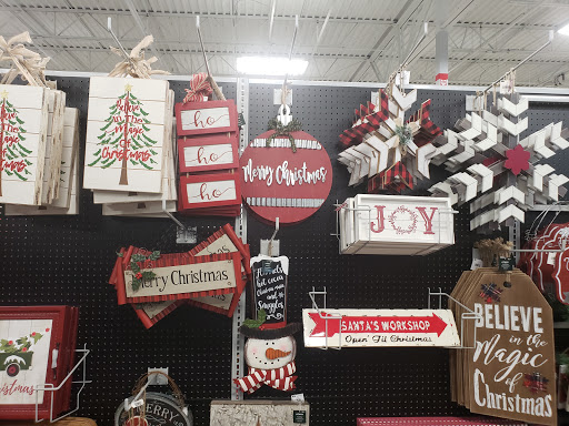 Home Goods Store «At Home», reviews and photos, 2780 Wilma Rudolph Blvd, Clarksville, TN 37040, USA