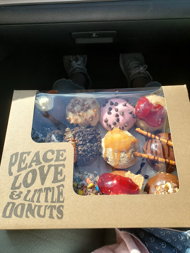 Donut Shop «Peace, Love and Little Donuts of Bethel Park», reviews and photos, 100 Broughton Rd, Bethel Park, PA 15102, USA