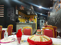 Atmosphère du Restaurant érythréen Restaurant Asmara -ቤት መግቢ ኣስመራ - Spécialités Érythréennes et Éthiopiennes à Lyon - n°3