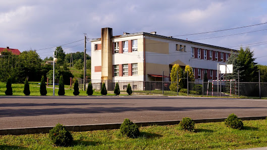 Szkoła Podstawowa w Białce 36-030, Polska