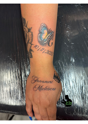 Explore red sox tattoo ideas, creative tattoo ideas in El Monte, available at Tatt Thang Tattoo Studio