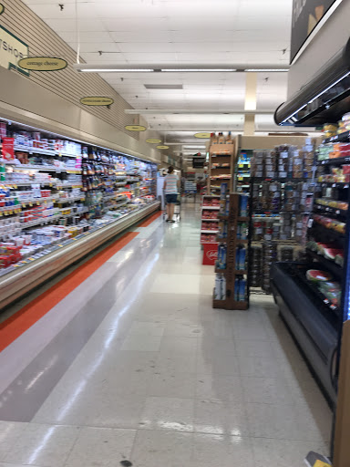 Grocery Store «Stop & Shop», reviews and photos, 219 Elm St, Westfield, NJ 07090, USA