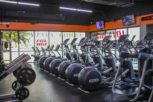 Gym «Powerhouse Family Fitness Gym», reviews and photos, 15270 E Hampden Ave, Aurora, CO 80014, USA