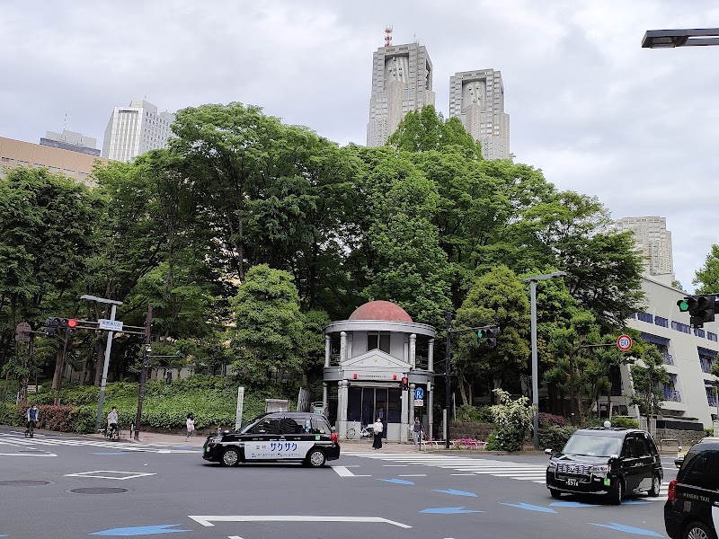 新宿警察署 熊野神社前交番