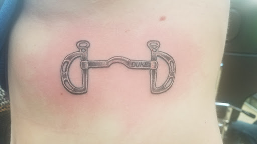 Tattoo Shop «Konkrete Jungle Kustom Tattoo», reviews and photos, 6590 Old Waterloo Rd, Elkridge, MD 21075, USA