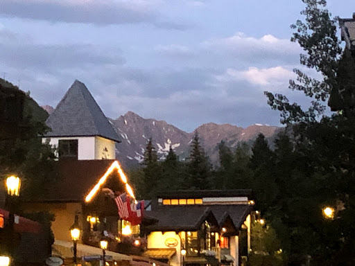 Liquor Store «Vail Fine Wines», reviews and photos, 196 Gore Creek Dr, Vail, CO 81657, USA