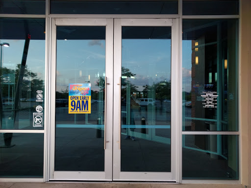 Restaurant «Main Event Entertainment», reviews and photos, 28248 W Diehl Rd, Warrenville, IL 60555, USA