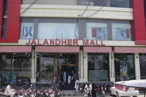 Jalandher Mall Okara جالندھر مال اوکاڑہ image