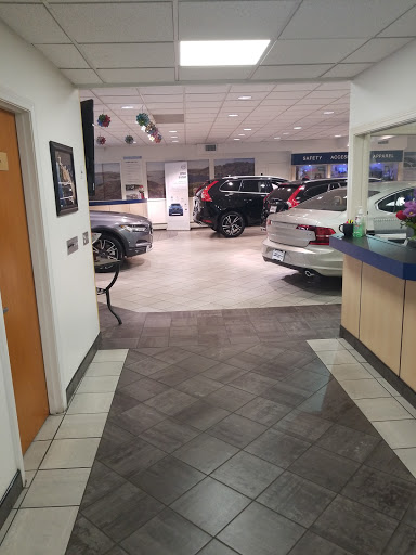 Car Dealer «Steingold Volvo Cars», reviews and photos, 766 Broadway, Pawtucket, RI 02861, USA