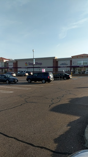 Grocery Store «Stop & Shop», reviews and photos, 40 Franklin Village Drive, Franklin, MA 02038, USA