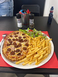 Plats et boissons du Pizzeria O'PIZZ à Hauts-de-Bienne - n°3