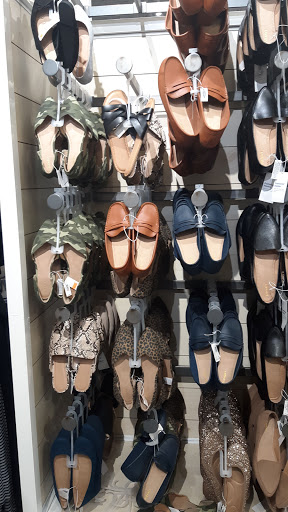 Clothing Store «Old Navy», reviews and photos, 1400 Willowbrook Mall, Wayne, NJ 07470, USA