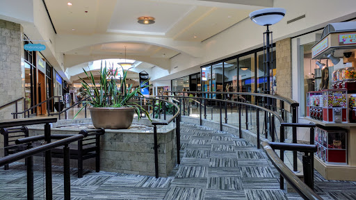 Shopping Mall «Charlottesville Fashion Square», reviews and photos, 1600 Rio Rd E, Charlottesville, VA 22901, USA