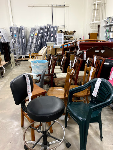 Thrift Store «Goodwill Wesley Chapel Superstore», reviews and photos, 2390 Willow Oak Dr, Wesley Chapel, FL 33544, USA