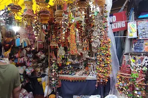 Tibetan Market image