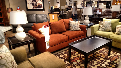 Furniture Store «Ashley HomeStore», reviews and photos, 12185 77th St, Kenosha, WI 53142, USA