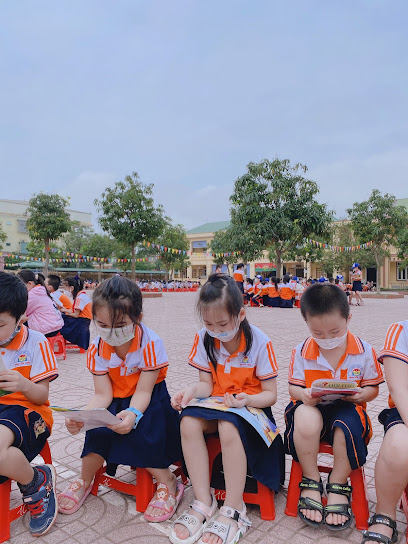 Truờng Tiểu học Nguyễn Trãi