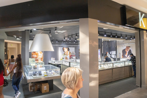 Kay Jewelers Outlet, 360 Opry Mills Dr, Nashville, TN 37214, USA, 