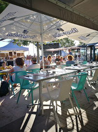 Atmosphère du Restaurant français Restaurant LA CAOUENNE à Andernos-les-Bains - n°17