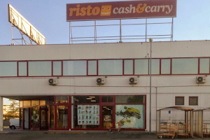 Risto Cash And Carry image