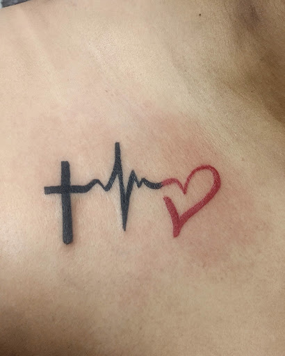Explore mom memorial tattoo ideas, creative tattoo ideas in Beaver Meadows, available at Dominican Tattoo