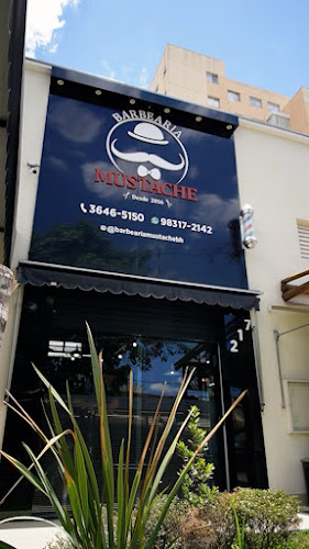 https://bit.ly/barbearia_mustachebh