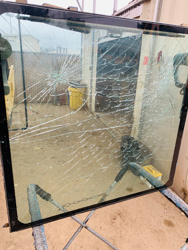 Cln Mobile Auto & Truck Glass Repair & Replacement image