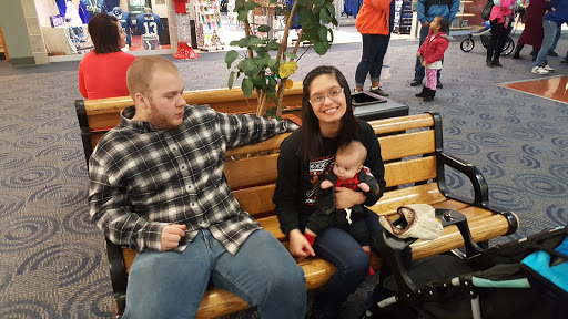 Shopping Mall «Mounds Mall», reviews and photos, 2109 S Scatterfield Rd, Anderson, IN 46016, USA