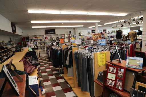 Thrift Store «Lodi House Thrift Store», reviews and photos, 221 W Lodi Ave, Lodi, CA 95240, USA