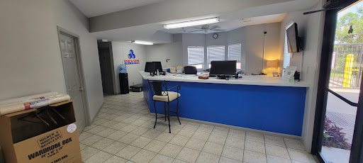 Self-Storage Facility «Gladstell Self Storage», reviews and photos, 810 Gladstell Rd, Conroe, TX 77304, USA