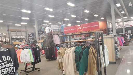 Shopping Mall «Traders Point», reviews and photos, 5652 W 86th St, Indianapolis, IN 46278, USA