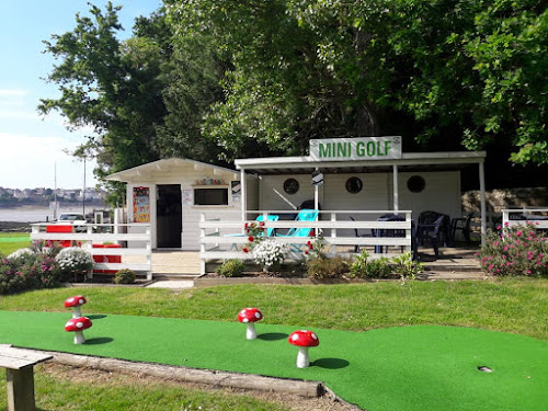 attractions Mini Golf Du Prieuré à Dinard Dinard