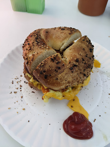 Donut Shop «Peter Pan Donut & Pastry Shop», reviews and photos, 727 Manhattan Ave, Brooklyn, NY 11222, USA