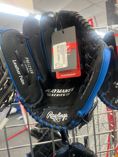 Sporting Goods Store «Play It Again Sports», reviews and photos, 4138 Outer Loop, Louisville, KY 40219, USA