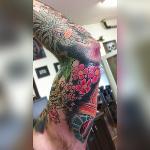 Tattoo Shop «The Vale Tattoo», reviews and photos, 192 S Murphy Ave #203, Sunnyvale, CA 94086, USA